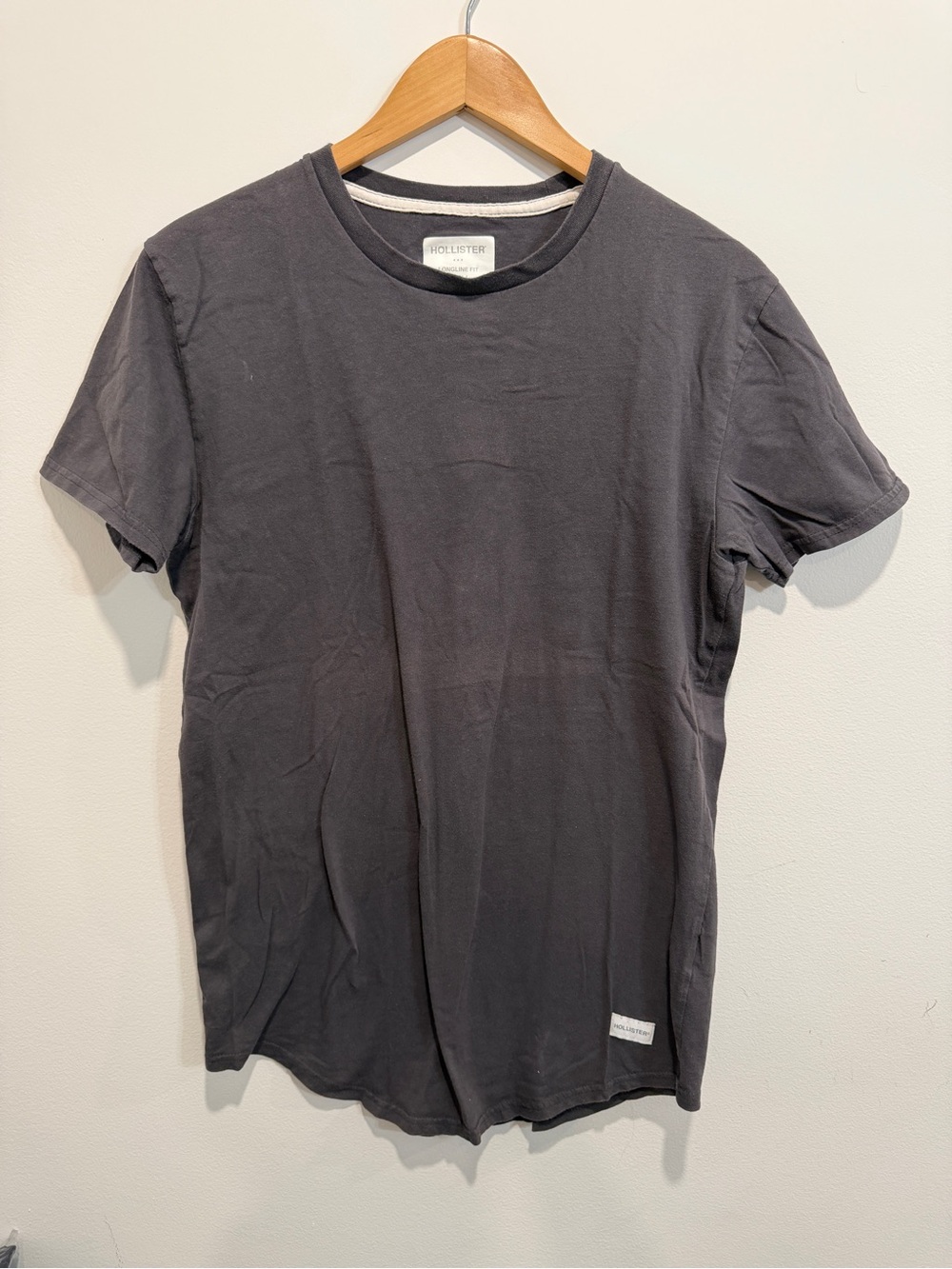 Hollister  Men’s Crew Neck T-Shirt Grey Curved Hem Longline Fit Size Small